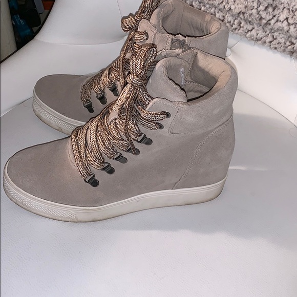Steve Madden Shoes - Steve Madden Catch Sneaker Wedge